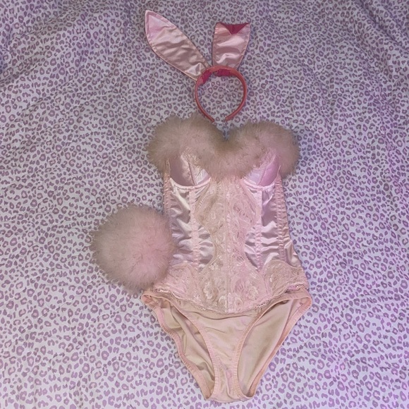 Legally Blonde trashy lingerie - Picture 6 of 14
